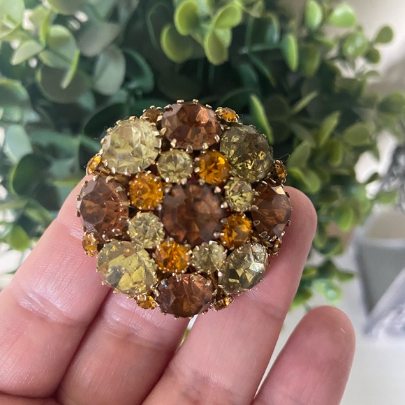 Vintage Chunky Weiss Brooch Pin With Prong Set brown orange Crystals Well Made - Picture 7 of 7